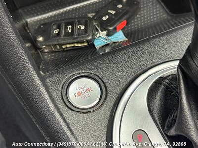 2013 Volkswagen Beetle Convertible 2.5L PZEV   - Photo 19 - Orange, CA 92868