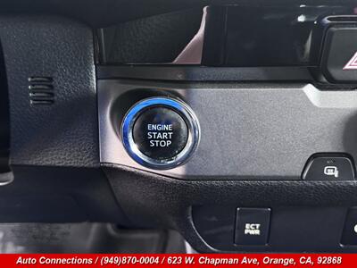 2016 Toyota Tacoma TRD Sport   - Photo 17 - Orange, CA 92868