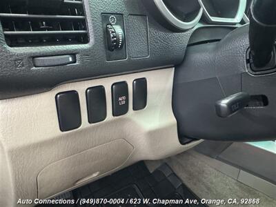 2006 Toyota 4Runner SR5   - Photo 18 - Orange, CA 92868
