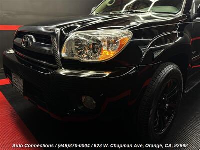 2006 Toyota 4Runner SR5   - Photo 24 - Orange, CA 92868
