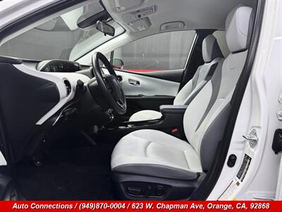 2022 Toyota Prius Prime XLE - Photo 6 - Orange, CA 92868