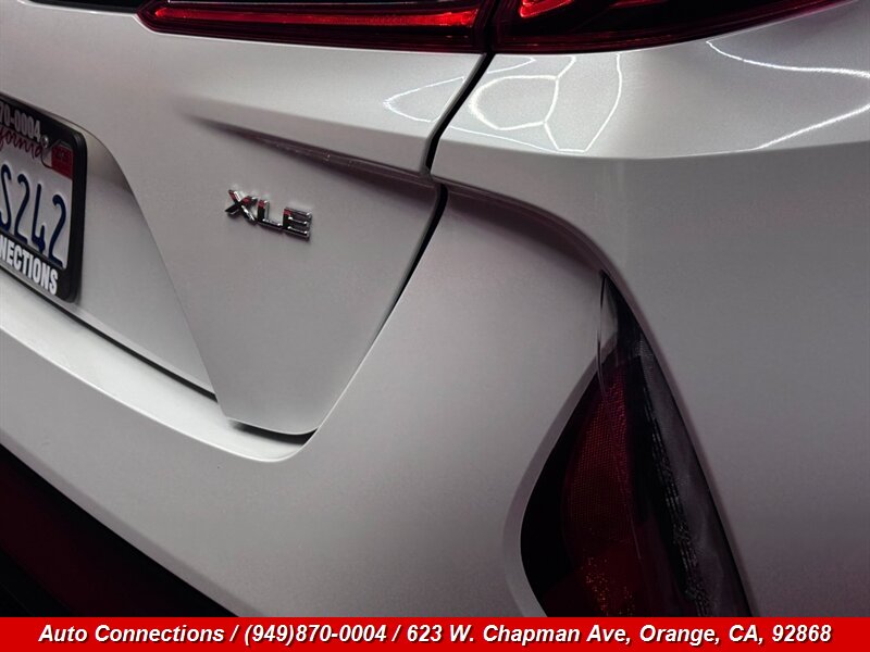 2022 Toyota Prius Prime XLE - Photo 27 - Orange, CA 92868