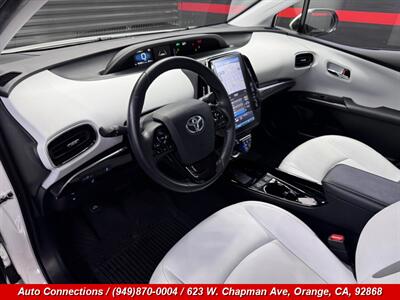 2022 Toyota Prius Prime XLE - Photo 11 - Orange, CA 92868