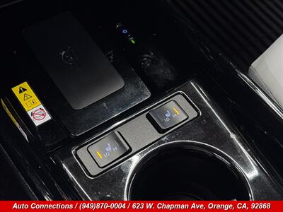 2022 Toyota Prius Prime XLE - Photo 15 - Orange, CA 92868