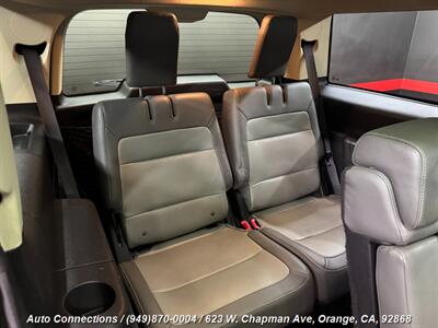 2018 Ford Flex SEL   - Photo 9 - Orange, CA 92868