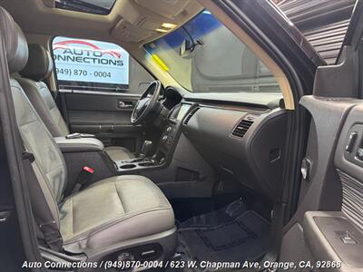2018 Ford Flex SEL   - Photo 7 - Orange, CA 92868