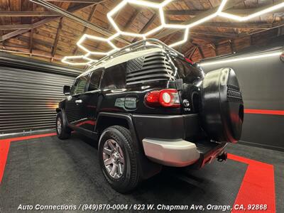 2014 Toyota FJ Cruiser   - Photo 4 - Orange, CA 92868