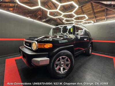 2014 Toyota FJ Cruiser   - Photo 2 - Orange, CA 92868