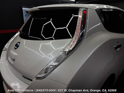 2013 Nissan LEAF SV   - Photo 32 - Orange, CA 92868