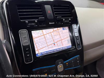 2013 Nissan LEAF SV   - Photo 19 - Orange, CA 92868