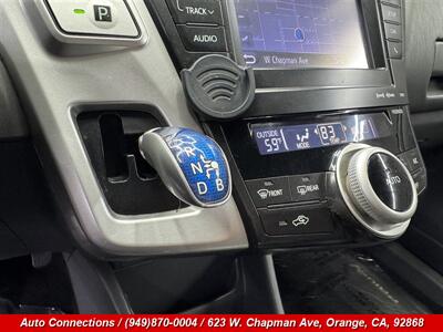 2012 Toyota Prius v Two - Photo 15 - Orange, CA 92868