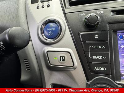 2012 Toyota Prius v Two - Photo 17 - Orange, CA 92868
