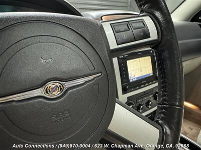 2007 Chrysler 300C   - Photo 16 - Orange, CA 92868