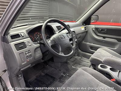 1998 Honda CR-V LX   - Photo 13 - Orange, CA 92868