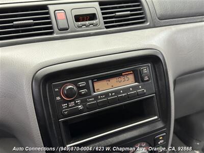 1998 Honda CR-V LX   - Photo 17 - Orange, CA 92868