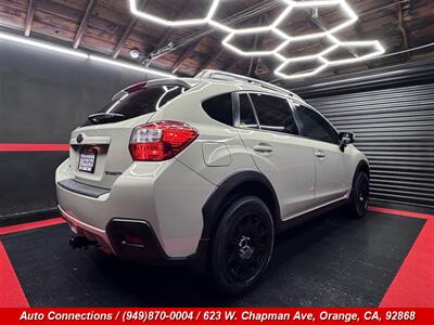 2017 Subaru Crosstrek 2.0i Premium - Photo 3 - Orange, CA 92868