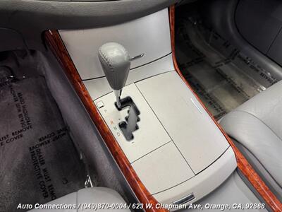2005 Toyota Avalon XLS   - Photo 14 - Orange, CA 92868