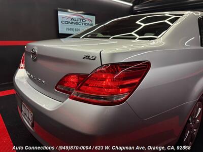 2005 Toyota Avalon XLS   - Photo 29 - Orange, CA 92868