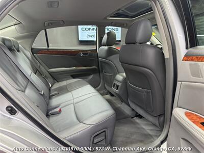 2005 Toyota Avalon XLS   - Photo 8 - Orange, CA 92868