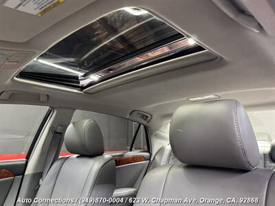2005 Toyota Avalon XLS   - Photo 19 - Orange, CA 92868
