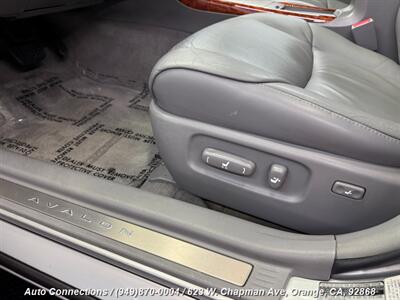 2005 Toyota Avalon XLS   - Photo 23 - Orange, CA 92868