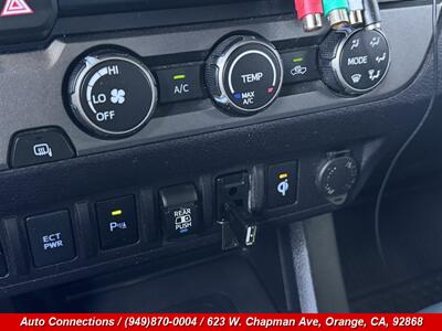 2019 Toyota Tacoma TRD Sport - Photo 17 - Orange, CA 92868