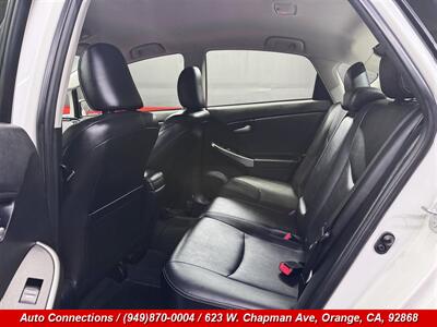 2015 Toyota Prius Persona Series   - Photo 9 - Orange, CA 92868