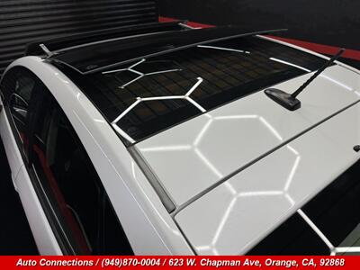 2010 Toyota Prius V   - Photo 30 - Orange, CA 92868