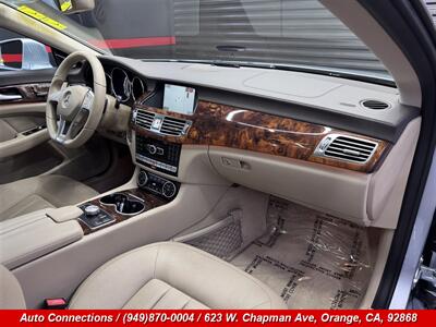 2014 Mercedes-Benz CLS CLS 550 - Photo 10 - Orange, CA 92868