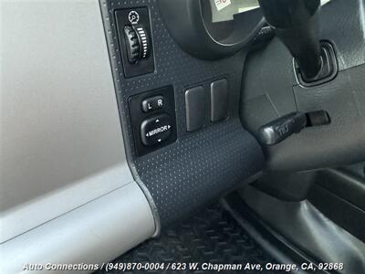 2008 Toyota FJ Cruiser   - Photo 24 - Orange, CA 92868