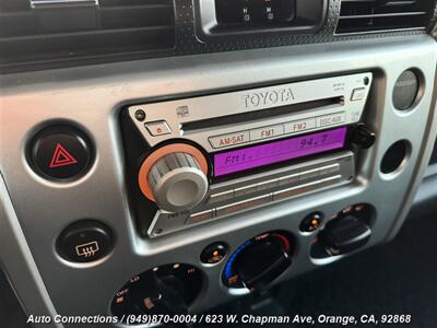 2008 Toyota FJ Cruiser   - Photo 22 - Orange, CA 92868