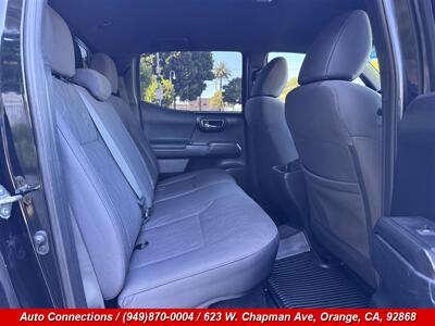 2018 Toyota Tacoma TRD Off-Road - Photo 8 - Orange, CA 92868