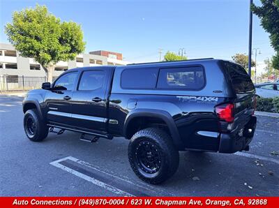 2018 Toyota Tacoma TRD Off-Road - Photo 4 - Orange, CA 92868