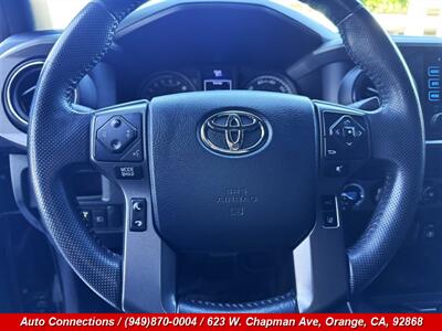 2018 Toyota Tacoma TRD Off-Road - Photo 13 - Orange, CA 92868