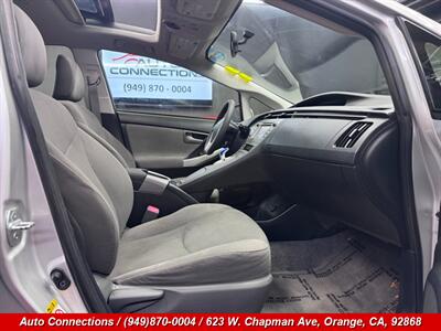 2013 Toyota Prius Five   - Photo 7 - Orange, CA 92868