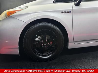 2013 Toyota Prius Five   - Photo 32 - Orange, CA 92868
