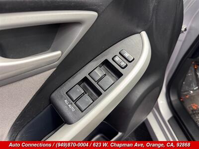 2013 Toyota Prius Five   - Photo 22 - Orange, CA 92868