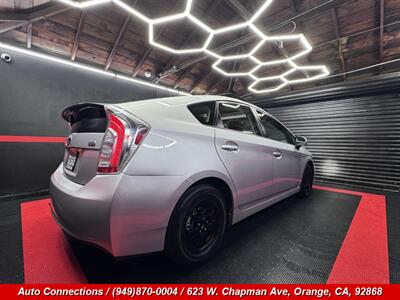 2013 Toyota Prius Five   - Photo 3 - Orange, CA 92868