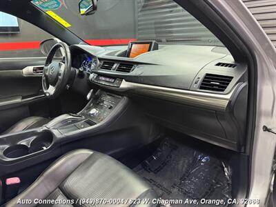 2012 Lexus CT 200h Premium   - Photo 10 - Orange, CA 92868