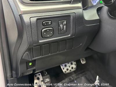 2012 Lexus CT 200h Premium   - Photo 25 - Orange, CA 92868