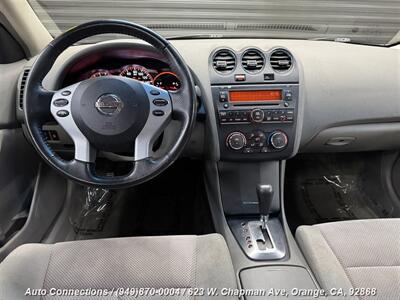 2008 Nissan Altima 3.5 SE   - Photo 12 - Orange, CA 92868