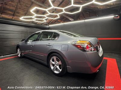 2008 Nissan Altima 3.5 SE   - Photo 4 - Orange, CA 92868