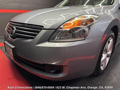 2008 Nissan Altima 3.5 SE   - Photo 27 - Orange, CA 92868