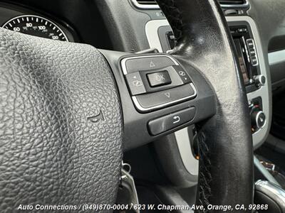 2012 Volkswagen Eos Komfort SULEV   - Photo 16 - Orange, CA 92868