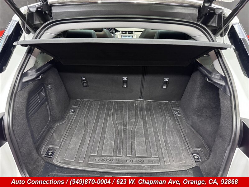 2018 Land Rover Range Rover Evoque SE Premium - Photo 29 - Orange, CA 92868