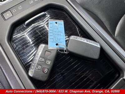 2018 Land Rover Range Rover Evoque SE Premium - Photo 25 - Orange, CA 92868