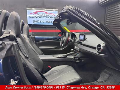 2021 Mazda MX-5 Miata Grand Touring   - Photo 9 - Orange, CA 92868