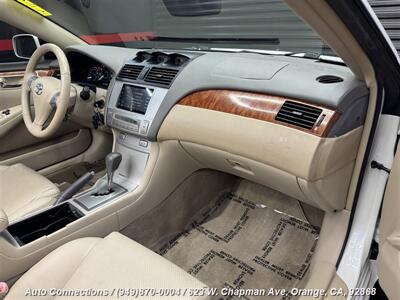 2008 Toyota Camry SLE V6   - Photo 14 - Orange, CA 92868