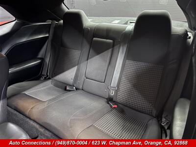 2015 Dodge Challenger SXT - Photo 9 - Orange, CA 92868