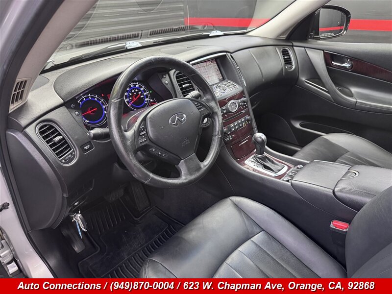 2010 INFINITI EX35 Journey - Photo 11 - Orange, CA 92868